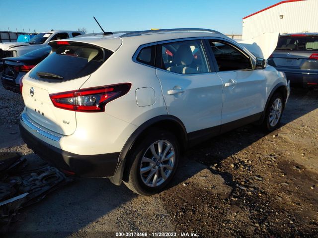 Photo 3 VIN: JN1BJ1BV2MW571676 - NISSAN ROGUE SPORT 