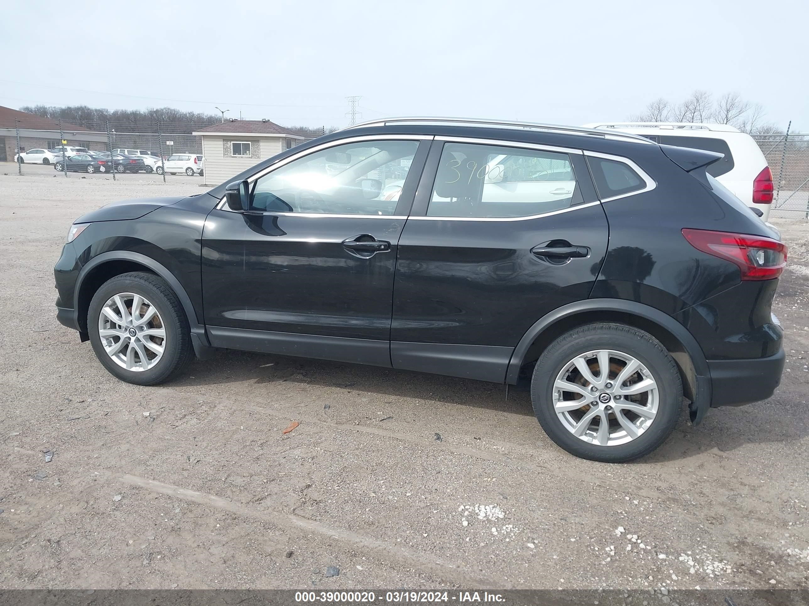 Photo 13 VIN: JN1BJ1BW5MW441268 - NISSAN ROGUE 