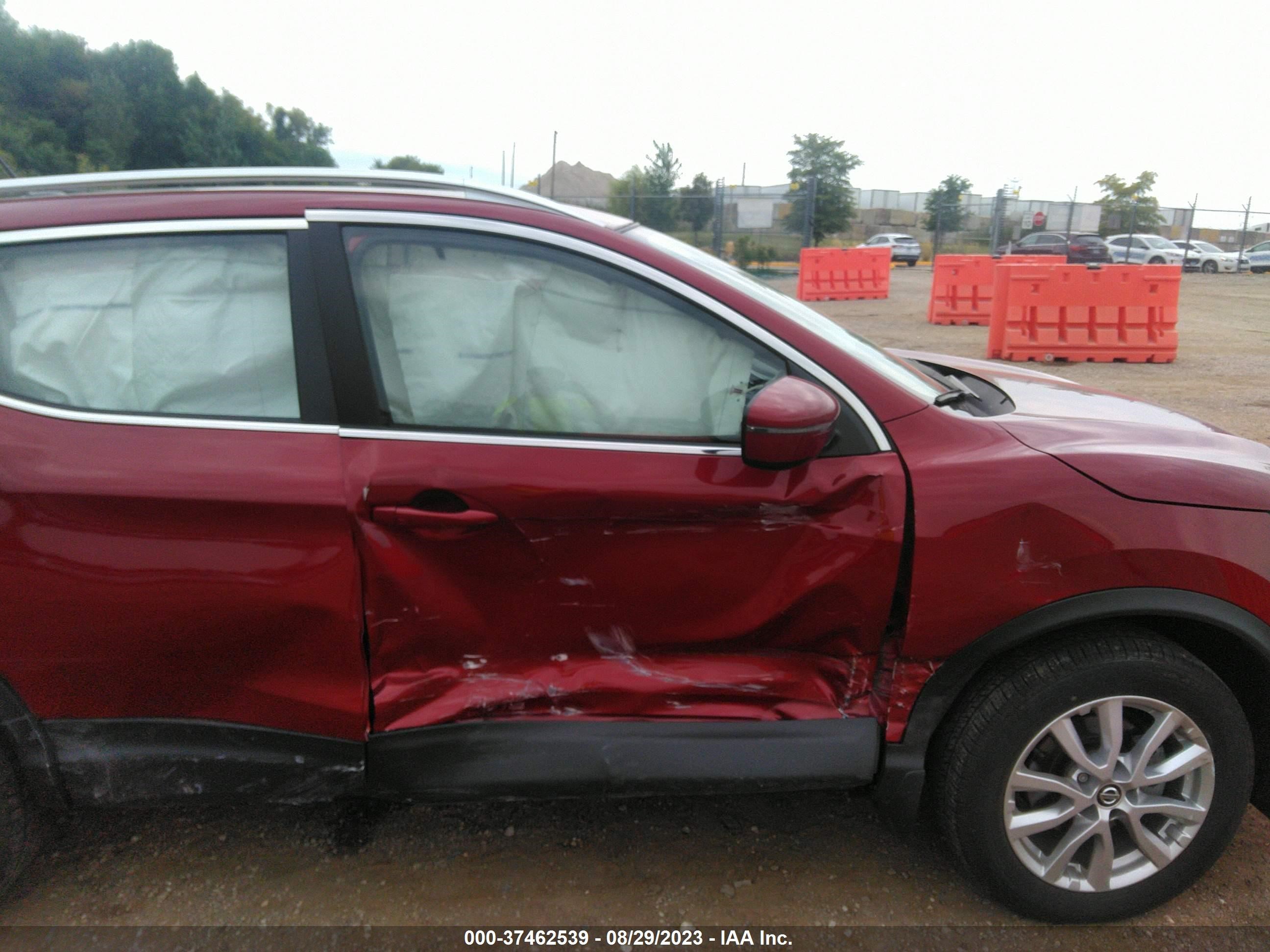 Photo 5 VIN: JN1BJ1BWXMW451651 - NISSAN ROGUE 