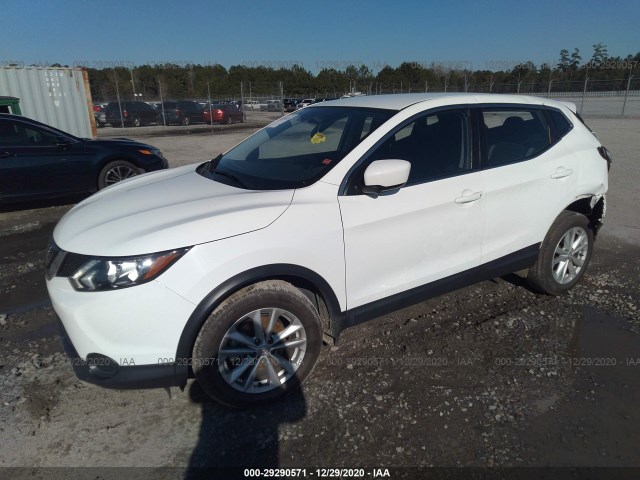 Photo 1 VIN: JN1BJ1CP0JW152513 - NISSAN ROGUE SPORT 