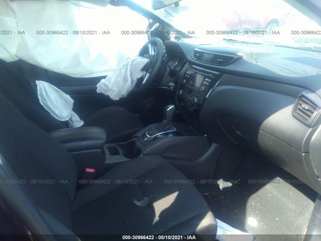 Photo 4 VIN: JN1BJ1CP0JW156903 - NISSAN ROGUE SPORT 