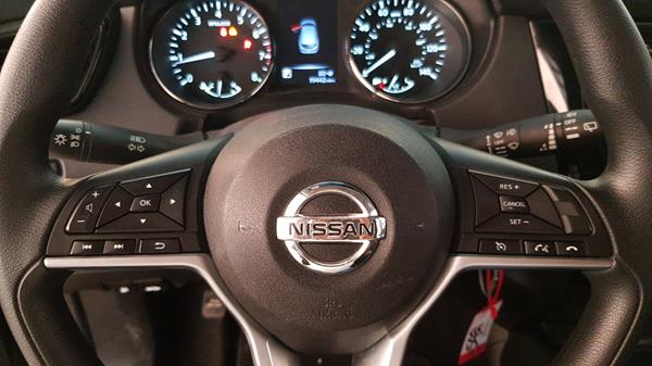 Photo 15 VIN: JN1BJ1CP0JW164385 - NISSAN ROUGE 