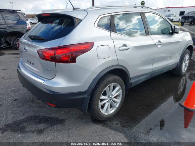 Photo 3 VIN: JN1BJ1CP0KW231245 - NISSAN ROGUE SPORT 