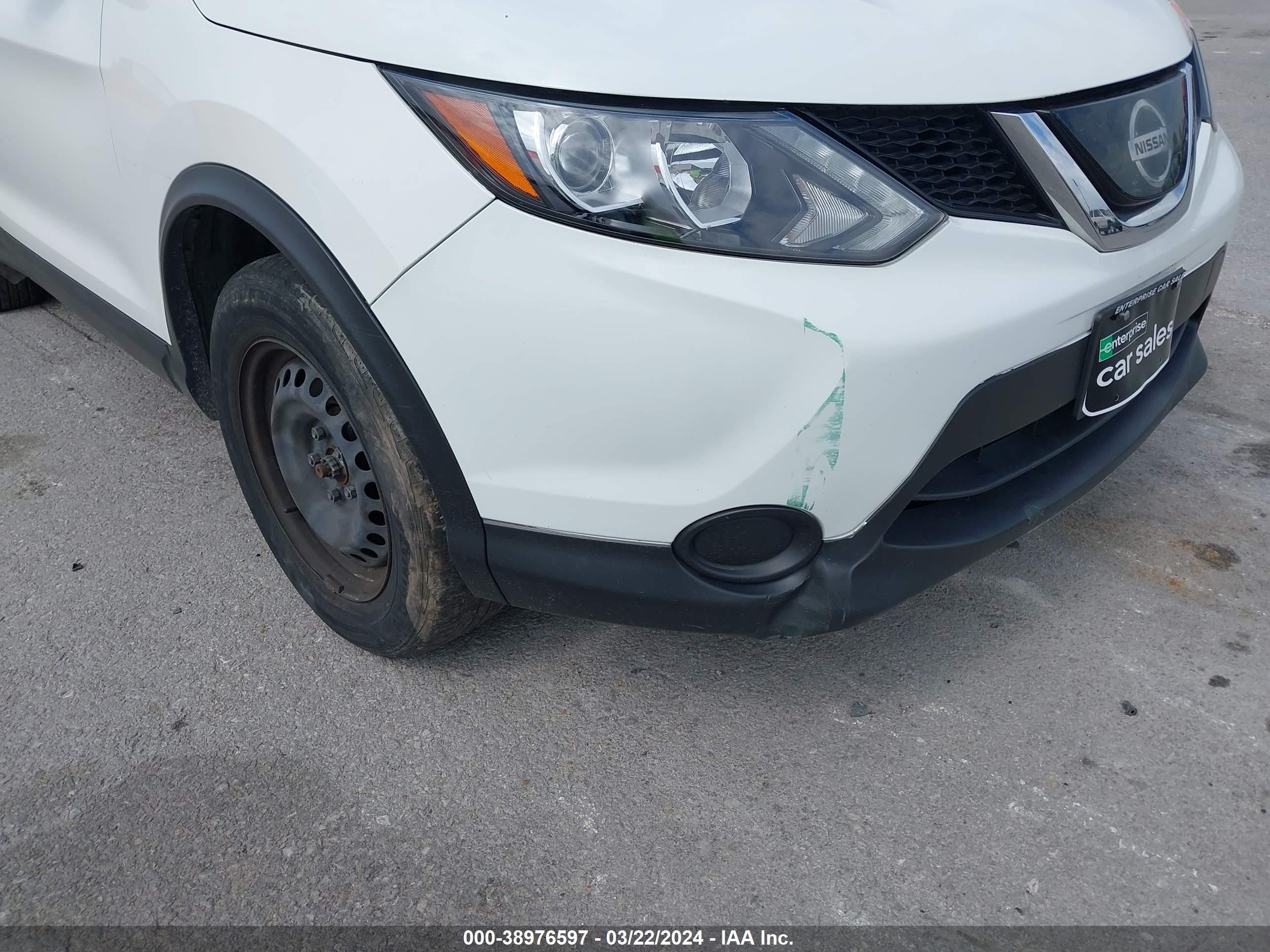 Photo 16 VIN: JN1BJ1CP0KW235845 - NISSAN ROGUE 