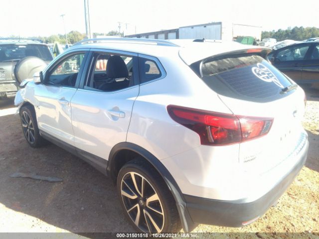 Photo 2 VIN: JN1BJ1CP1HW025179 - NISSAN ROGUE SPORT 