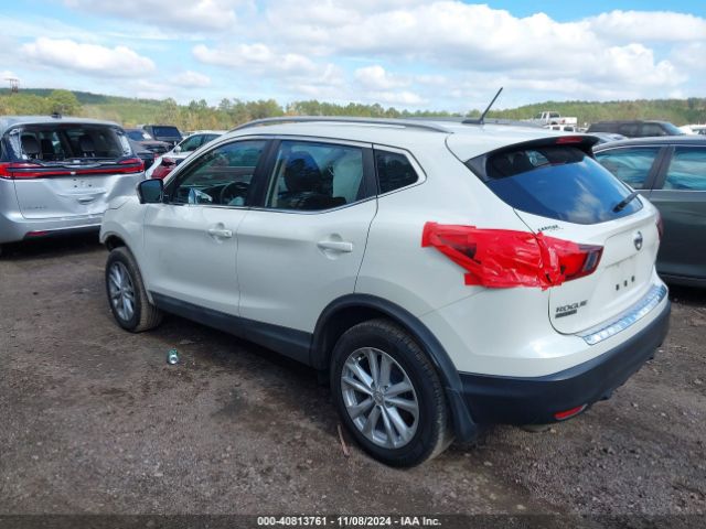 Photo 2 VIN: JN1BJ1CP1HW027188 - NISSAN ROGUE SPORT 