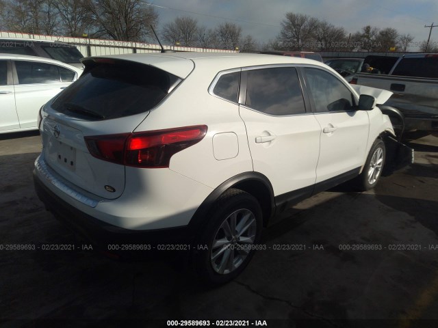 Photo 3 VIN: JN1BJ1CP1JW107189 - NISSAN ROGUE SPORT 