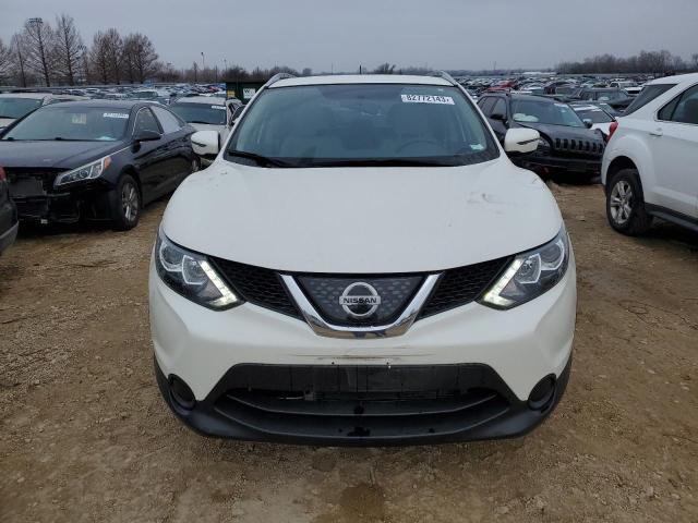 Photo 4 VIN: JN1BJ1CP1JW164928 - NISSAN ROGUE 