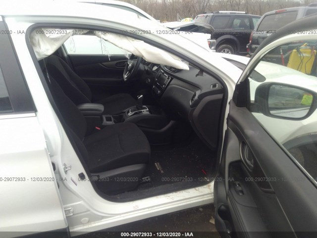 Photo 4 VIN: JN1BJ1CP1KW220836 - NISSAN ROGUE SPORT 