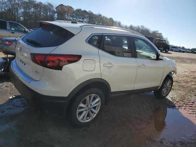 Photo 2 VIN: JN1BJ1CP1KW239242 - NISSAN ROGUE 