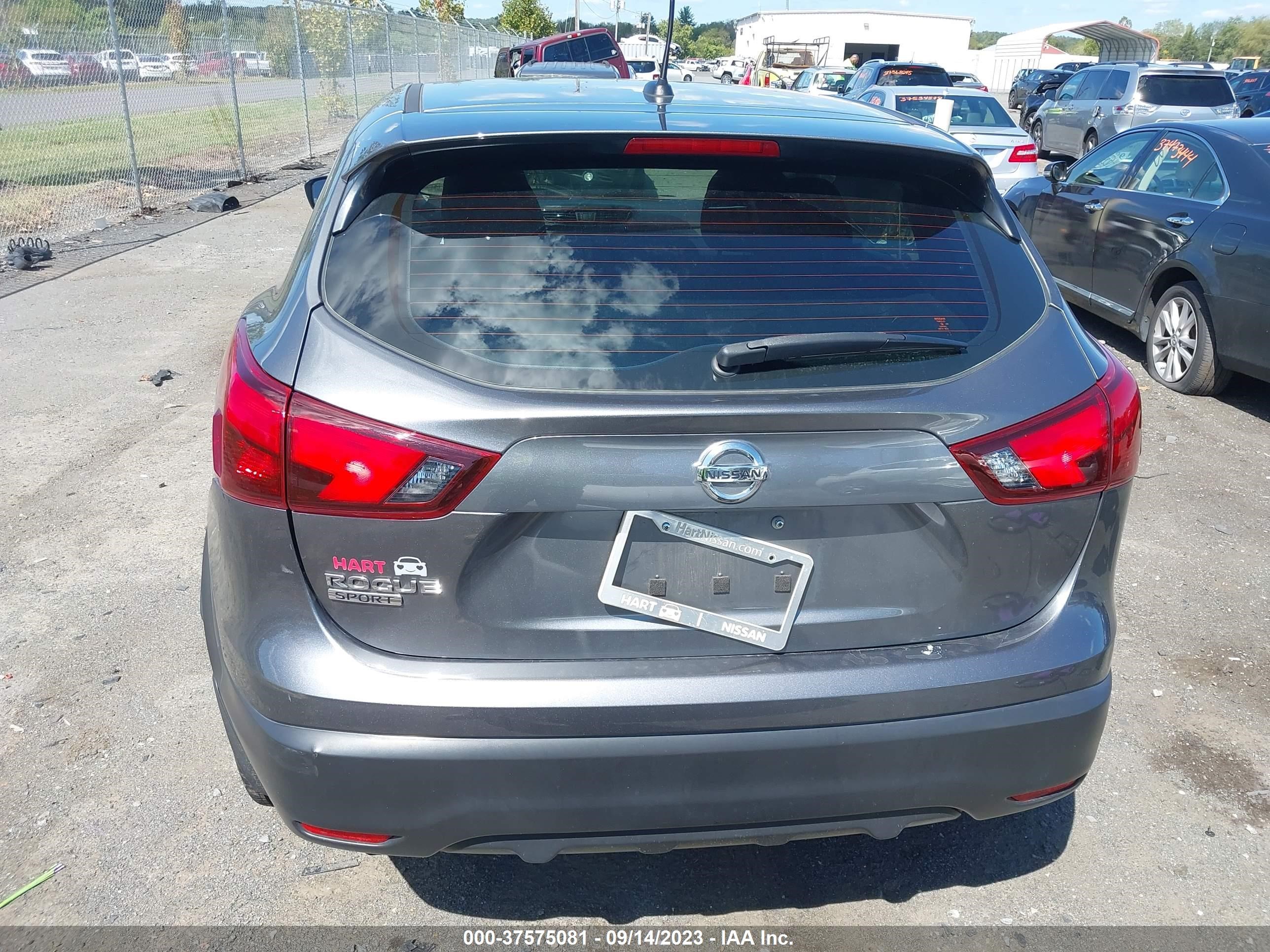 Photo 15 VIN: JN1BJ1CP1KW522661 - NISSAN ROGUE 