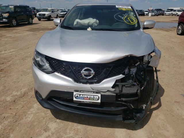 Photo 8 VIN: JN1BJ1CP2HW003823 - NISSAN ROGUE SPOR 