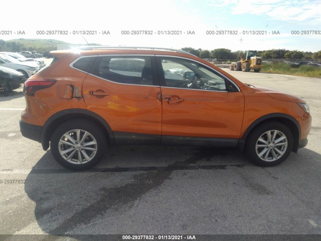 Photo 5 VIN: JN1BJ1CP2HW004292 - NISSAN ROGUE SPORT 