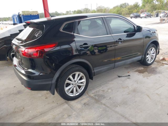 Photo 3 VIN: JN1BJ1CP2HW009704 - NISSAN ROGUE SPORT 