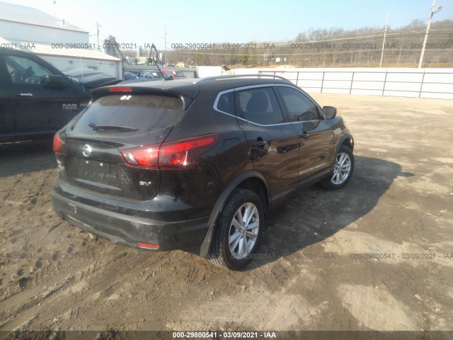 Photo 3 VIN: JN1BJ1CP2HW031072 - NISSAN ROGUE SPORT 