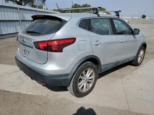 Photo 2 VIN: JN1BJ1CP2HW031282 - NISSAN ROGUE 