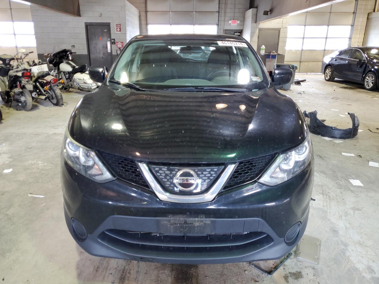 Photo 4 VIN: JN1BJ1CP2JW152089 - NISSAN ROGUE 