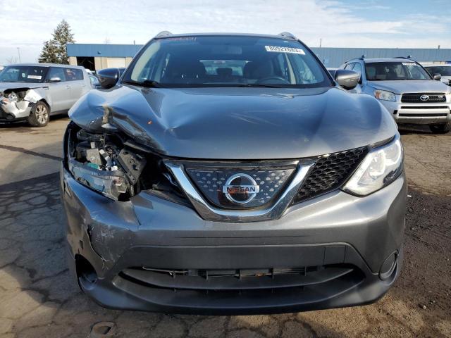 Photo 4 VIN: JN1BJ1CP2JW158815 - NISSAN ROGUE 