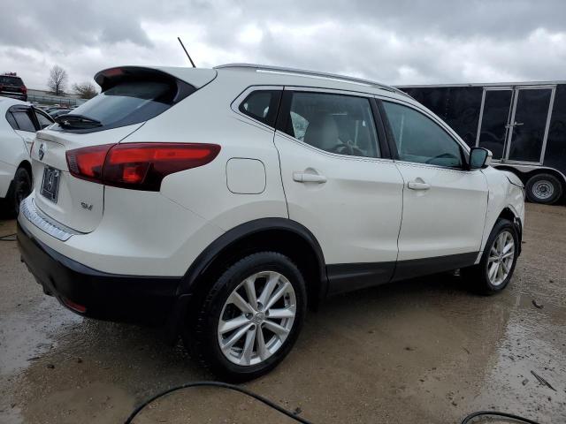 Photo 2 VIN: JN1BJ1CP2JW181544 - NISSAN ROGUE 