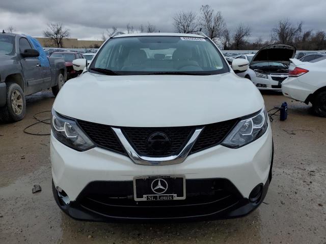 Photo 4 VIN: JN1BJ1CP2JW181544 - NISSAN ROGUE 