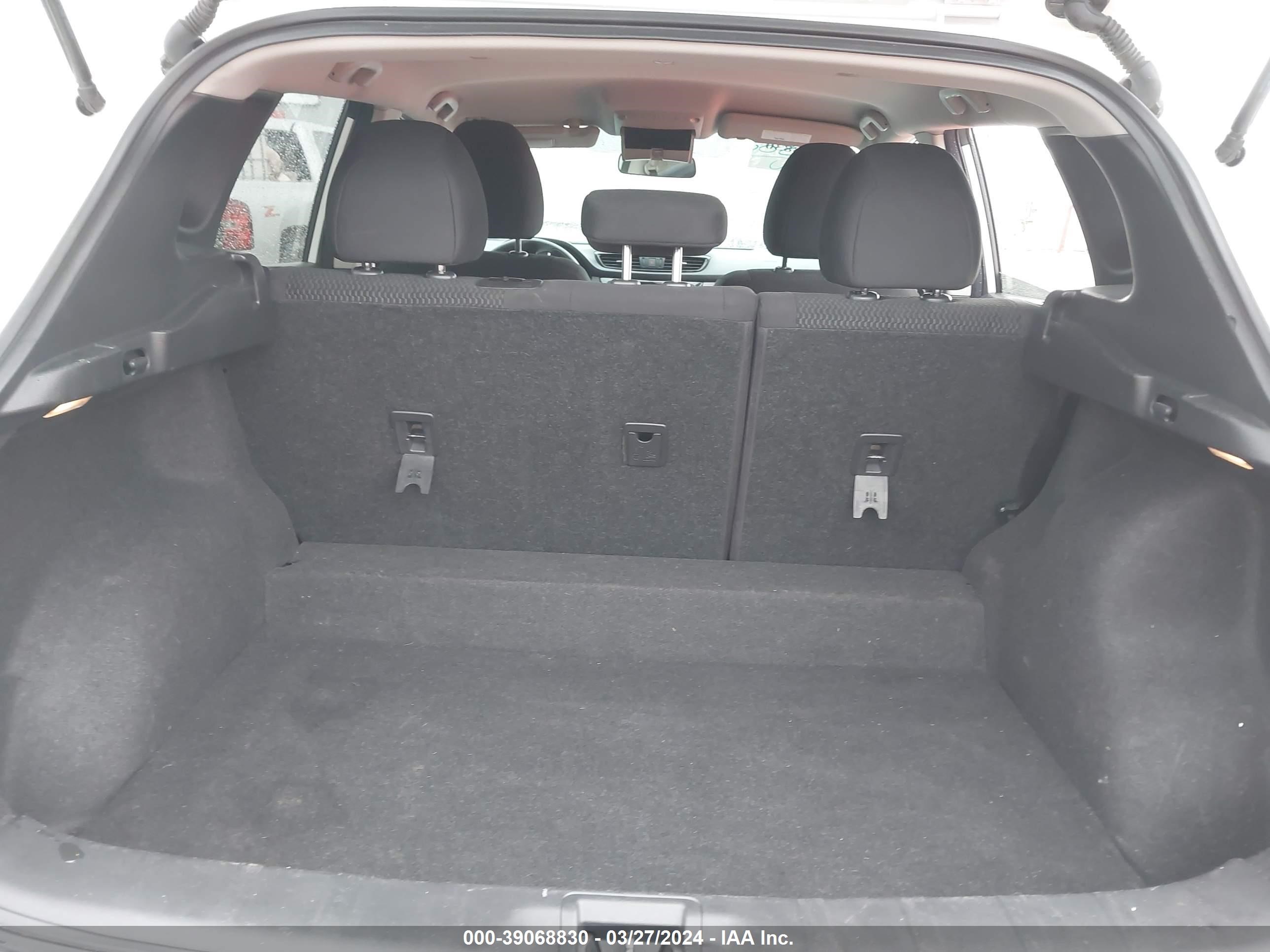 Photo 7 VIN: JN1BJ1CP2JW187067 - NISSAN ROGUE 