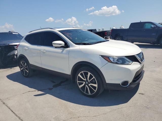 Photo 3 VIN: JN1BJ1CP2KW211899 - NISSAN ROGUE 