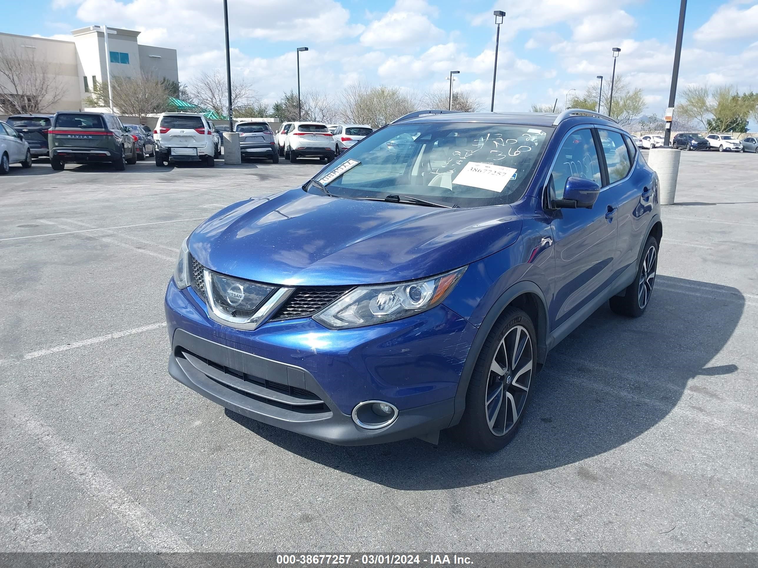 Photo 1 VIN: JN1BJ1CP3HW000784 - NISSAN ROGUE SPORT 