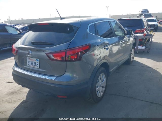 Photo 3 VIN: JN1BJ1CP3HW006813 - NISSAN ROGUE SPORT 