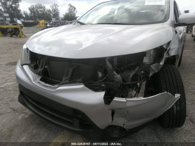 Photo 5 VIN: JN1BJ1CP3HW010599 - NISSAN ROGUE SPORT 