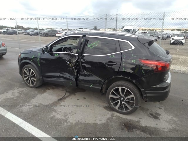 Photo 2 VIN: JN1BJ1CP3HW031632 - NISSAN ROGUE SPORT 