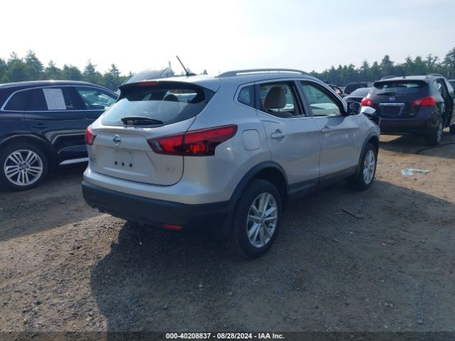 Photo 3 VIN: JN1BJ1CP3JW101717 - NISSAN ROGUE SPORT 