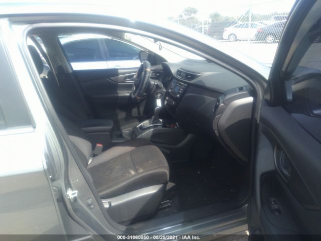 Photo 4 VIN: JN1BJ1CP3JW151310 - NISSAN ROGUE SPORT 