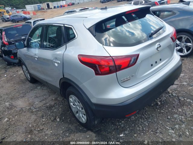 Photo 2 VIN: JN1BJ1CP3JW155471 - NISSAN ROGUE SPORT 