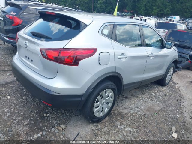 Photo 3 VIN: JN1BJ1CP3JW155471 - NISSAN ROGUE SPORT 