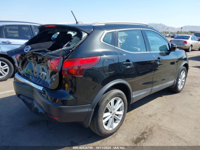 Photo 3 VIN: JN1BJ1CP3JW190799 - NISSAN ROGUE SPORT 