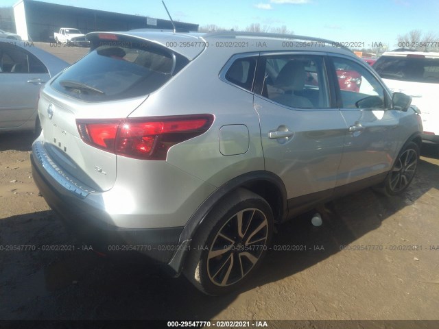 Photo 3 VIN: JN1BJ1CP3KW522502 - NISSAN ROGUE SPORT 