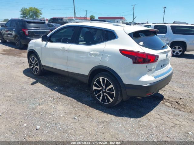 Photo 2 VIN: JN1BJ1CP3KW525612 - NISSAN ROGUE SPORT 