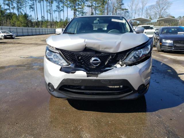 Photo 4 VIN: JN1BJ1CP4HW001457 - NISSAN ROGUE 