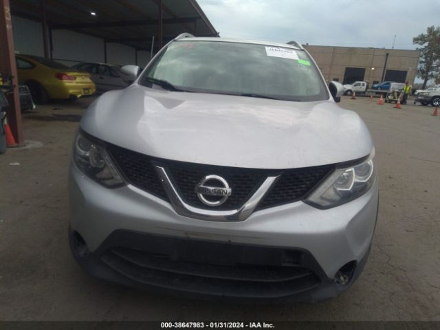 Photo 5 VIN: JN1BJ1CP4HW012121 - NISSAN ROGUE SPORT 