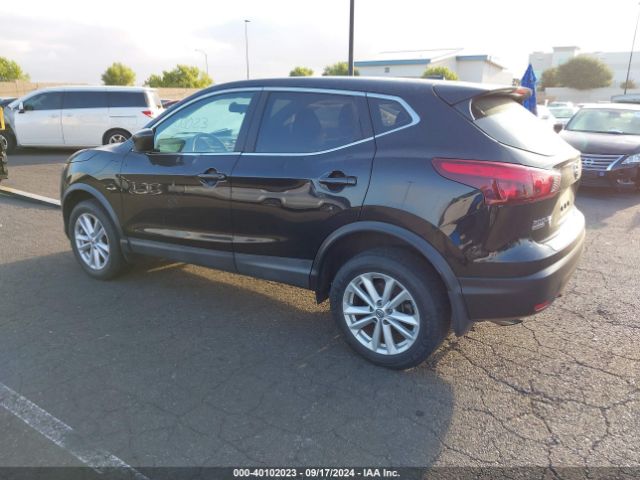 Photo 2 VIN: JN1BJ1CP4HW017643 - NISSAN ROGUE SPORT 