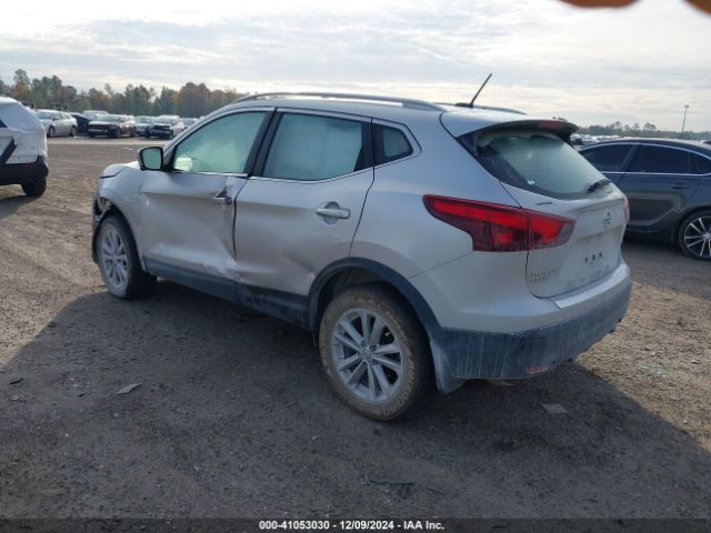 Photo 2 VIN: JN1BJ1CP4HW018226 - NISSAN ROGUE SPORT 