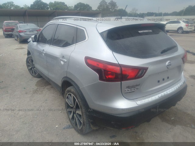 Photo 2 VIN: JN1BJ1CP4HW022258 - NISSAN ROGUE SPORT 