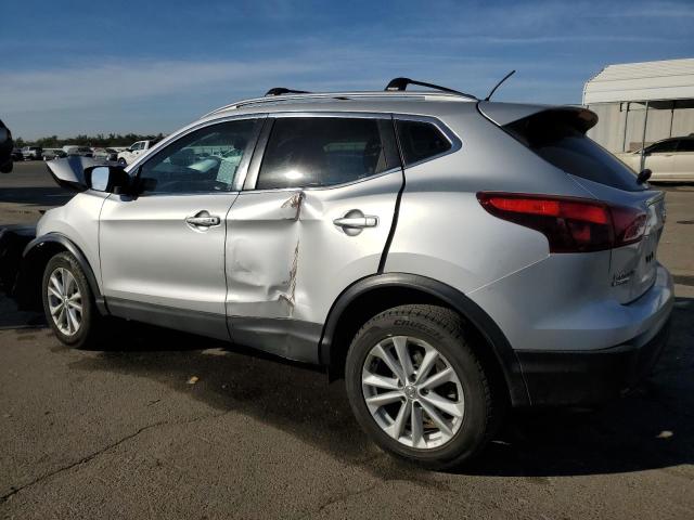 Photo 1 VIN: JN1BJ1CP4HW026827 - NISSAN ROGUE 