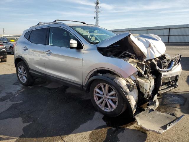 Photo 3 VIN: JN1BJ1CP4HW026827 - NISSAN ROGUE 