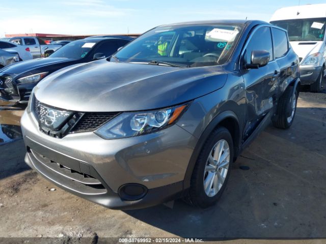 Photo 1 VIN: JN1BJ1CP4JW184557 - NISSAN ROGUE SPORT 