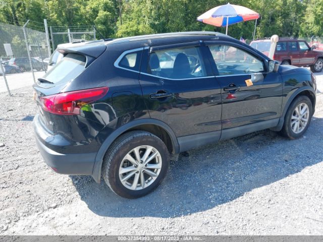 Photo 3 VIN: JN1BJ1CP4JW192254 - NISSAN ROGUE SPORT 