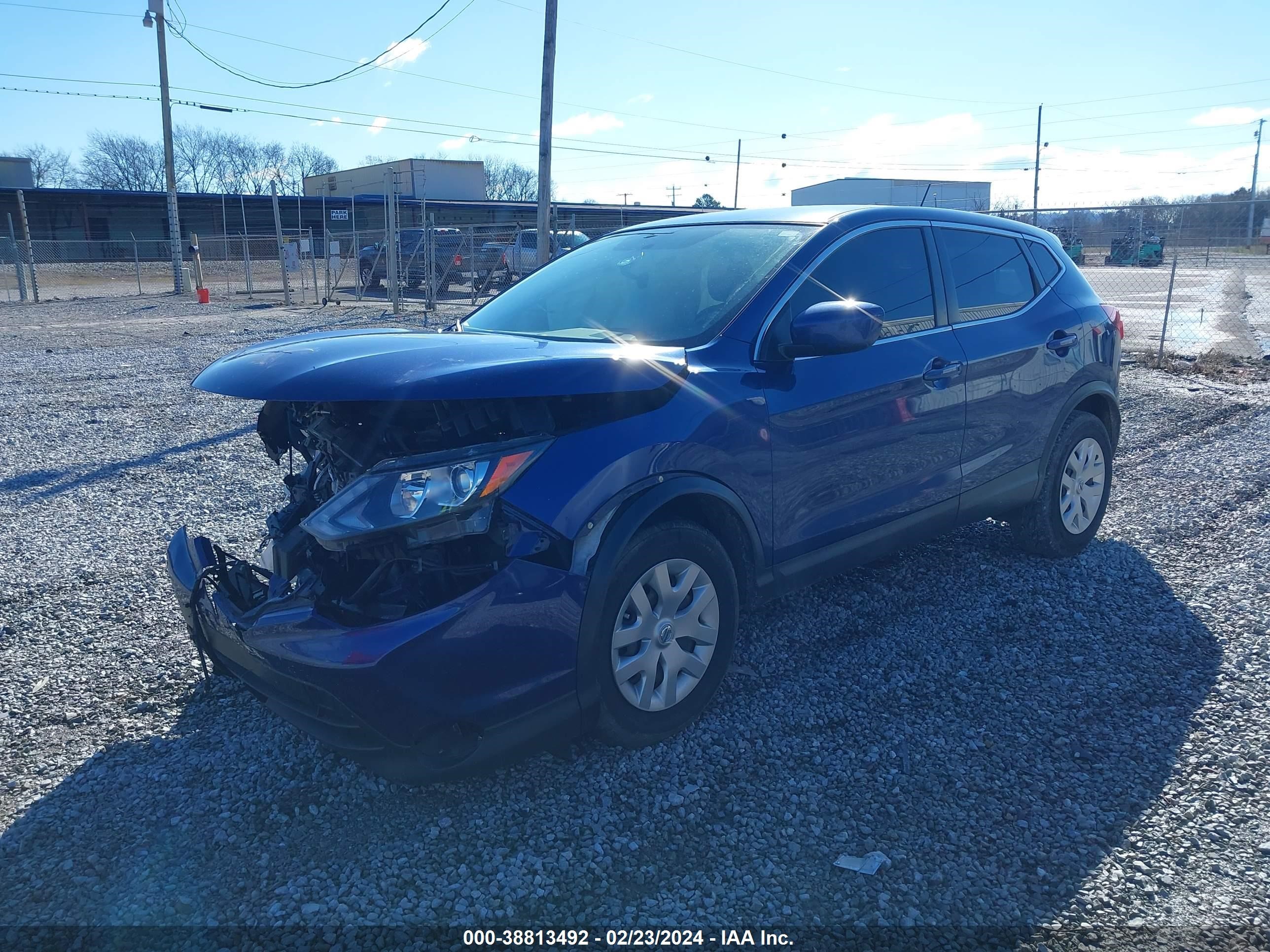 Photo 1 VIN: JN1BJ1CP4KW214593 - NISSAN ROGUE 