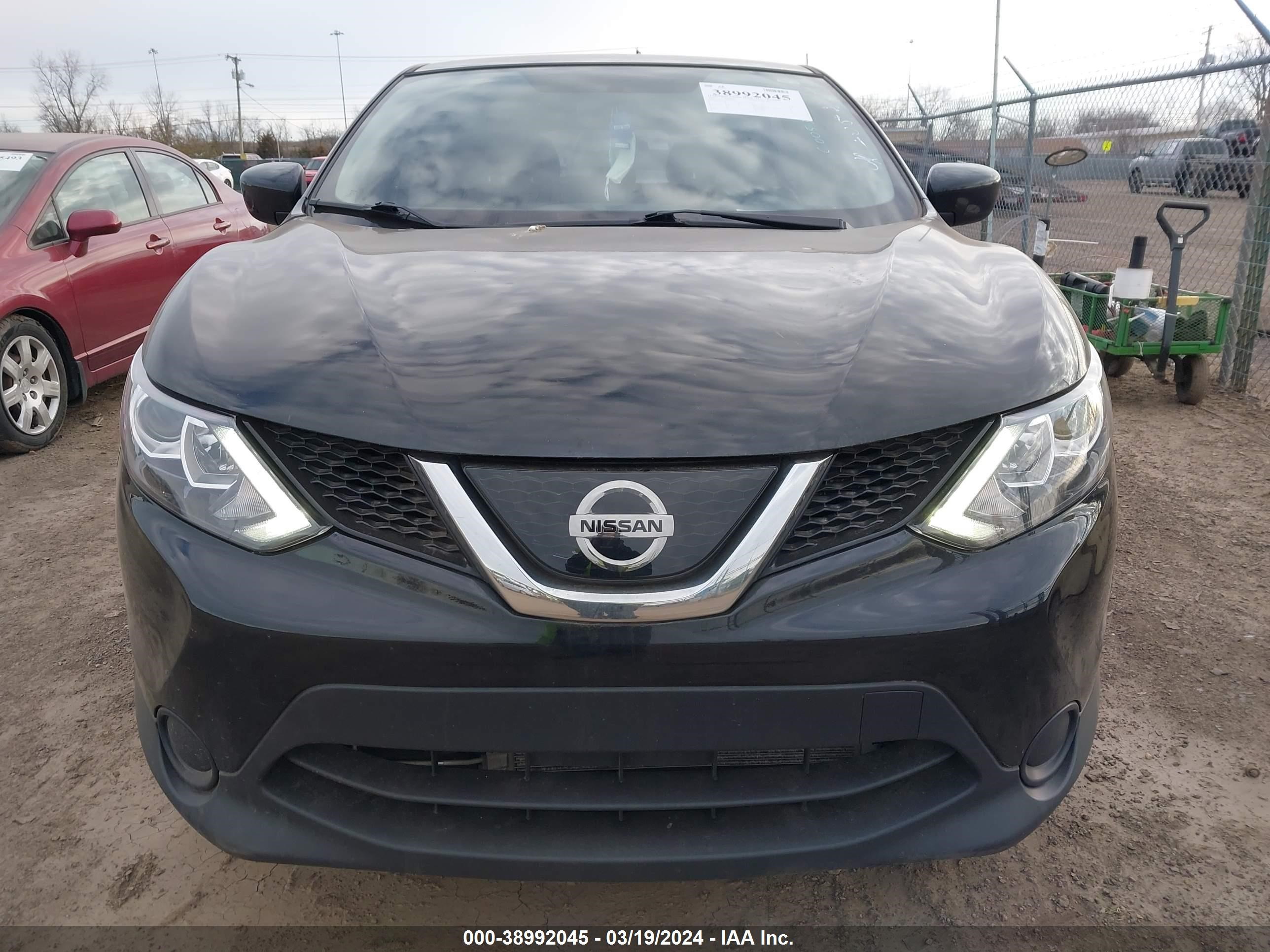 Photo 11 VIN: JN1BJ1CP4KW227621 - NISSAN ROGUE 