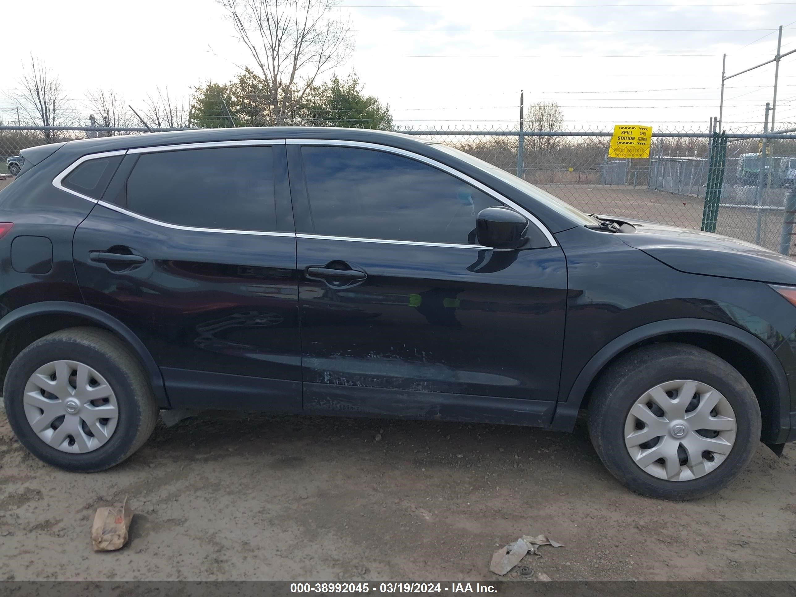 Photo 12 VIN: JN1BJ1CP4KW227621 - NISSAN ROGUE 