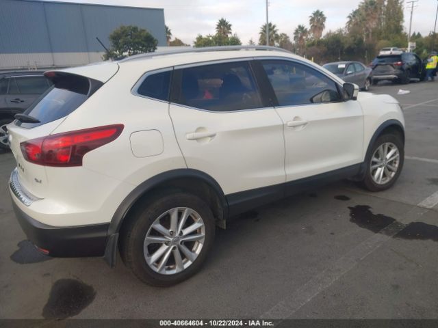 Photo 3 VIN: JN1BJ1CP5HW013276 - NISSAN ROGUE SPORT 